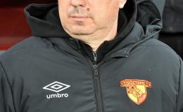 Stoilov, takımını Süper Lig’e çıkaran 6. yabancı çalıştırıcı oldu