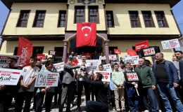 Uşak Belediyesi ÖNDER’e tahsis edilen binayı işgal etti
